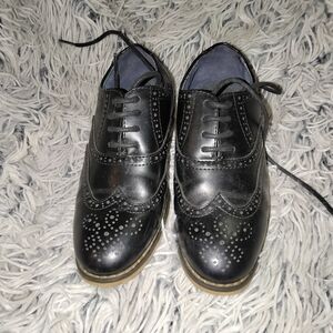 Classic Black Brogue Men's Shoes